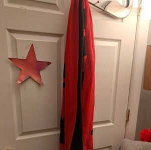 Banana Republic reversible scarf with the words Banana